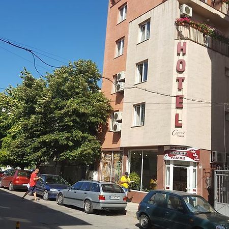 Caprice Family Hotel Warna Zewnętrze zdjęcie