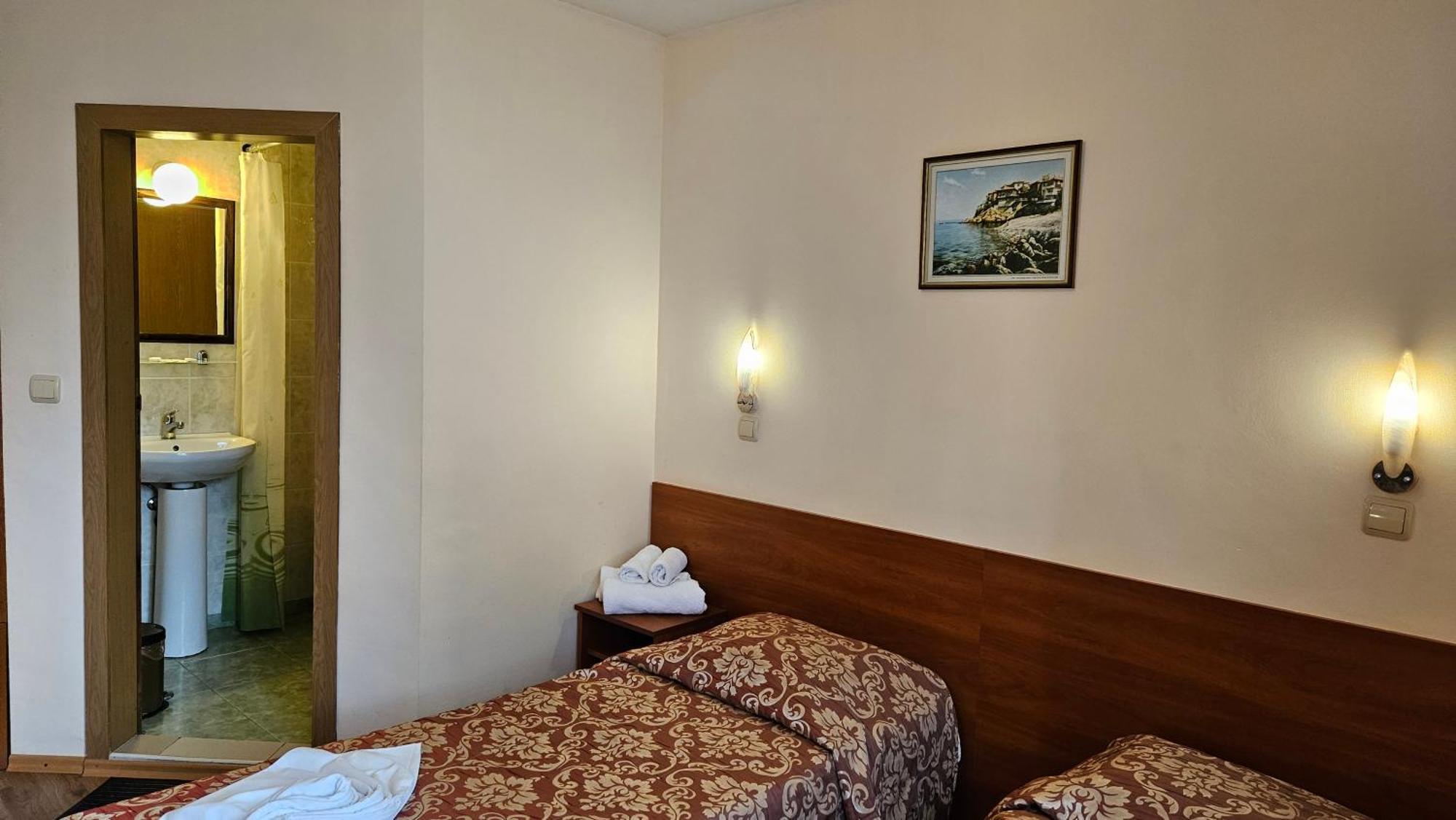 Caprice Family Hotel Warna Zewnętrze zdjęcie